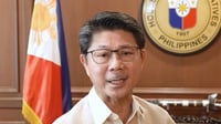 Dy: Heroism found in everyday acts of service