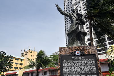 Marcelo Del Pilar's Monument