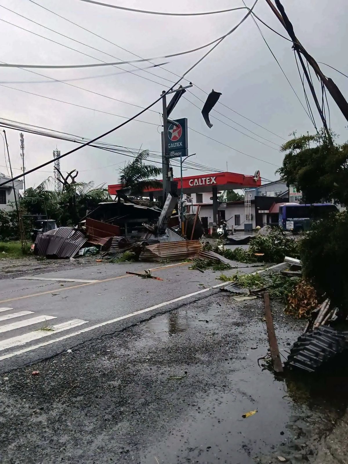 No casualties as whirlwinds hit 10 Ilocos Sur towns amid Habagat