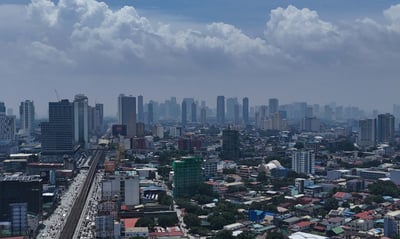 Manileños urged: Mask up amid ‘toxic’ air