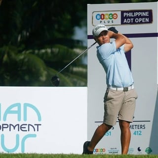 Phl golfers two shots off HK