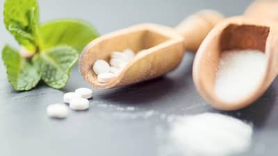 XYLITOL, a widely used sugar alcohol found in everything from sugar-free gum and mints to toothpaste and baked goods, is now facing growing scrutiny over its potential cardiovascular risks.