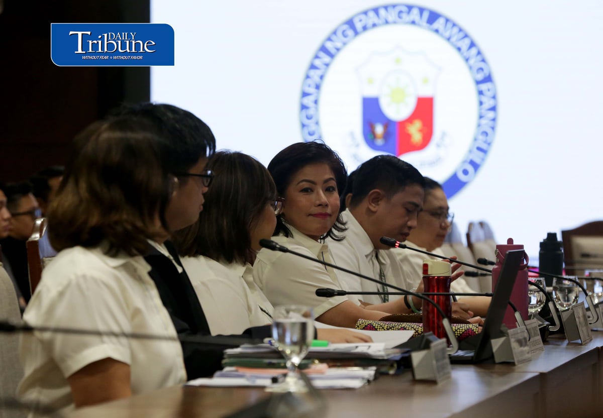OVP 2027 BUDGET | Office of the Vice President officials led by Undersecretary Atty. Zuleika Lopez attend the House Committee on Appropriations hearing on Wednesday, 2 September, for deliberations on the OVP’s proposed P785.204-million budget for 2027.
The proposed allocation is 11.7 percent lower than the OVP’s P889.236-million budget for 2026.
📷 Analy Labor
