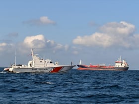 Cargo ship with 10 crew sinks off Istanbul