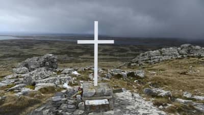 Milei revives Argentina’s claim on Falklands