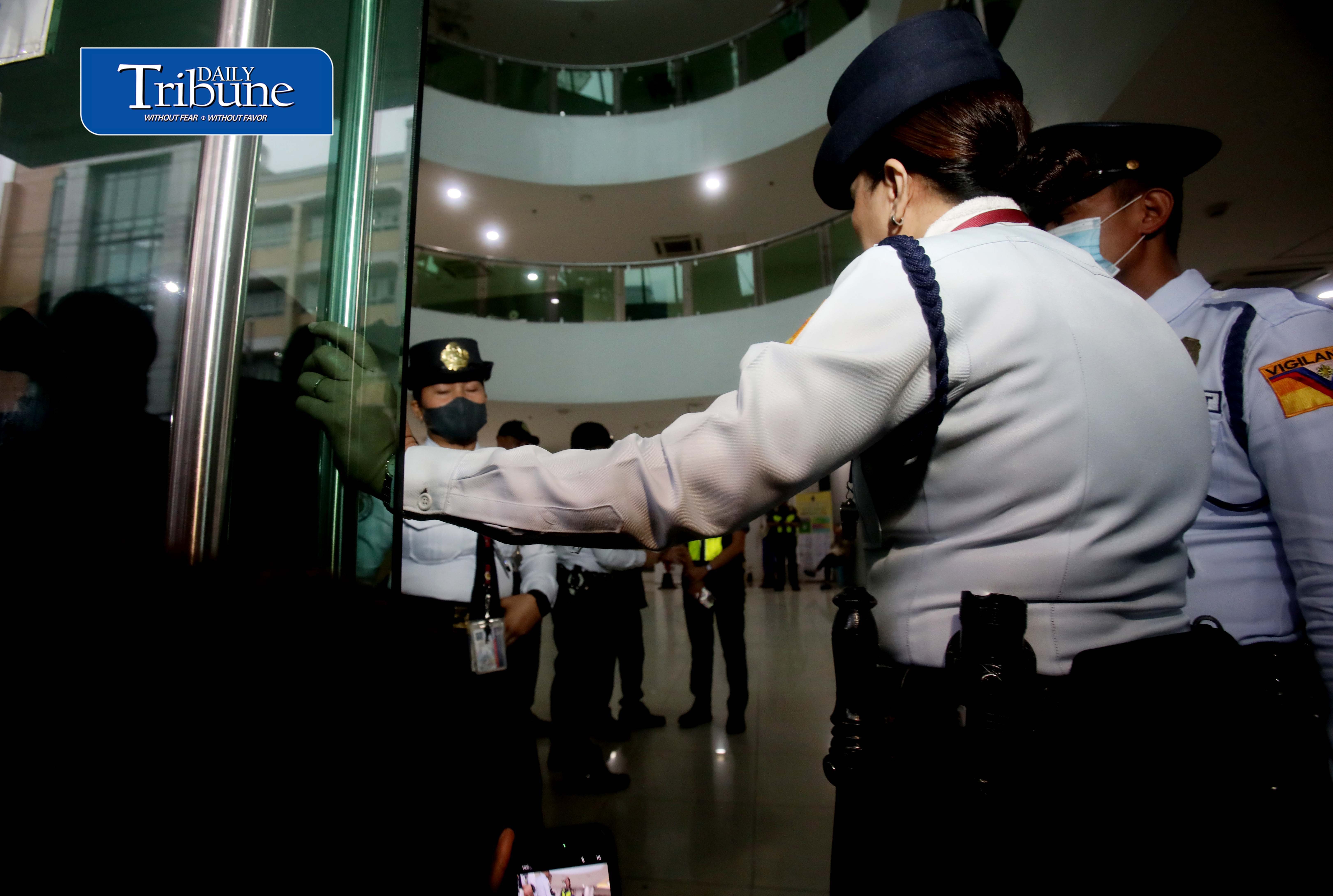 QC Hall of Justice issues warrant for VP Sara 