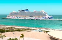 NORWEGIAN Luna at Great Stirrup Cay Pier