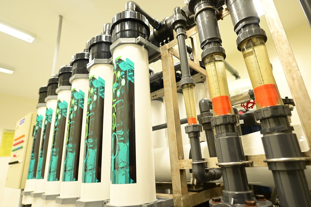 Through biological and advanced filtration systems, SM's sewage treatment plants transform collected wastewater into a valuable resource for operational reuse across its properties.