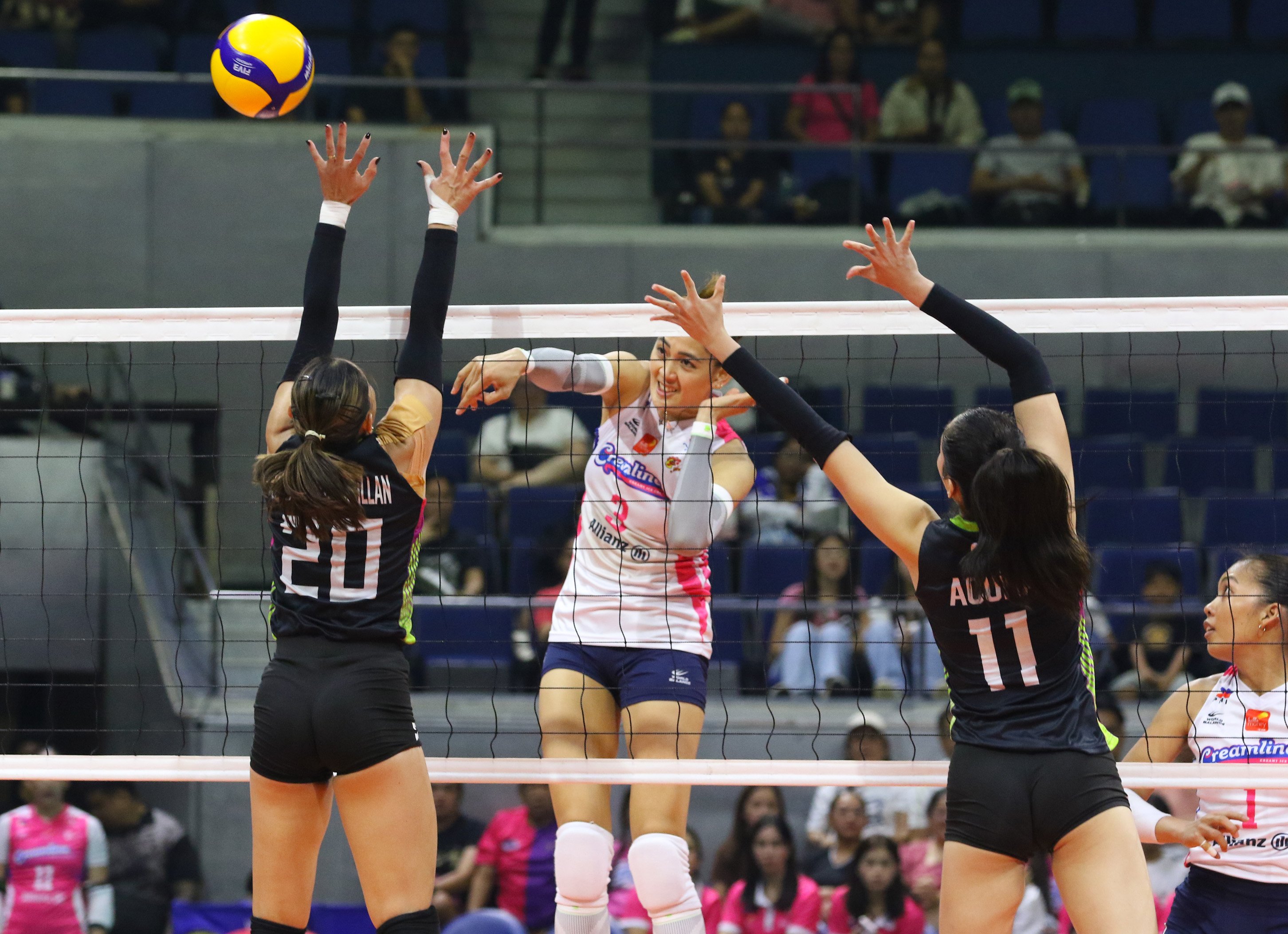Race to PVL final heats up