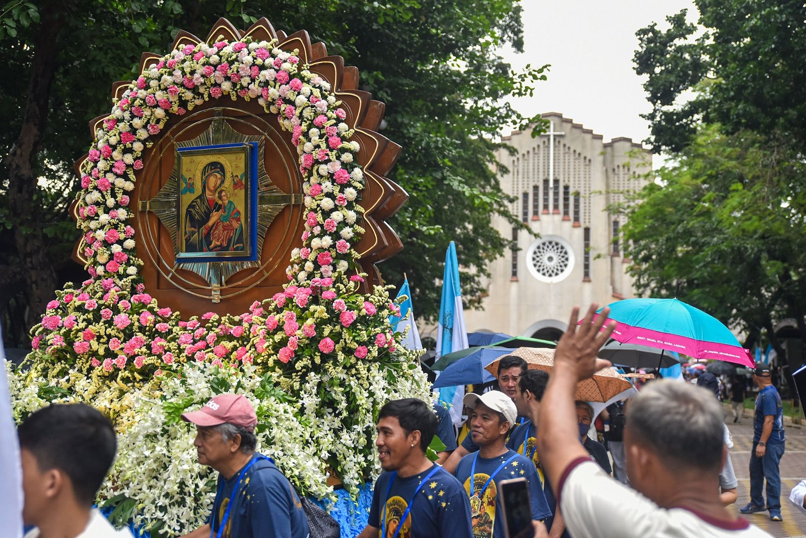 Catholic devotees join the Procesión de las Tres Coronadas y los Santos Patronos along with images of patron saints from parishes and churches across Metro Manila, to honor Nuestra Señora del Buen Suceso at Baclaran Church in Parañaque City, on September 5. l Zedrich Xylak Madrid