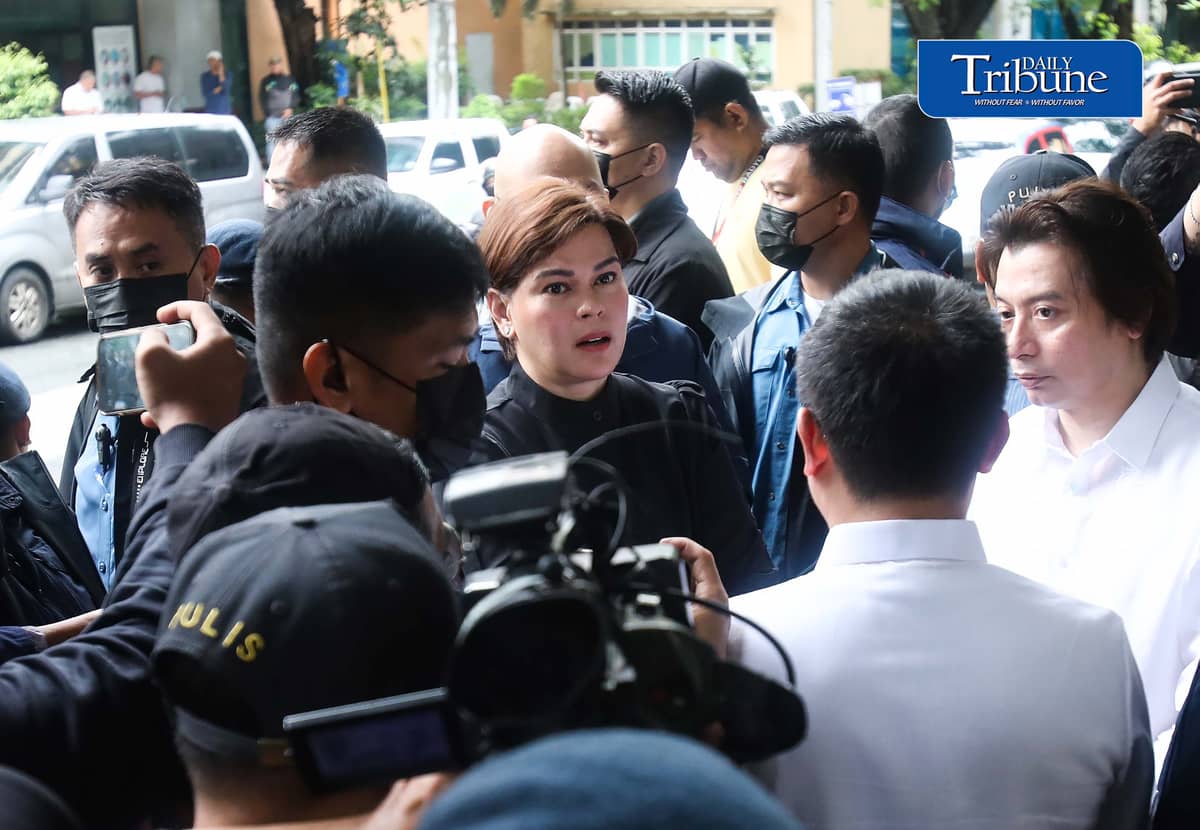 (September 05 2026) Vice President Sara Duterte arrive at the Quezon City Hall of Justice with her counsel, following the issuance of warrant of arrest against her on Saturday September 5 2026, for the three counts of grave threats case involving the first family and former speaker Martin Romualdez. VP Sara requested to the authorities that the Media be allowed to enter the Hall with her, Said she does not feel safe inside the Hall of justice if she entered. Photo/Analy Labor