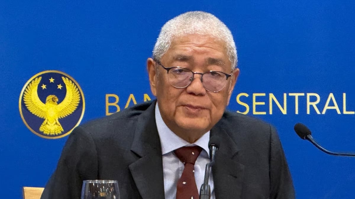 How consumption culture affects the peso