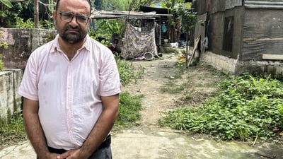 Principal told 'flood is coming,' saved 900 students