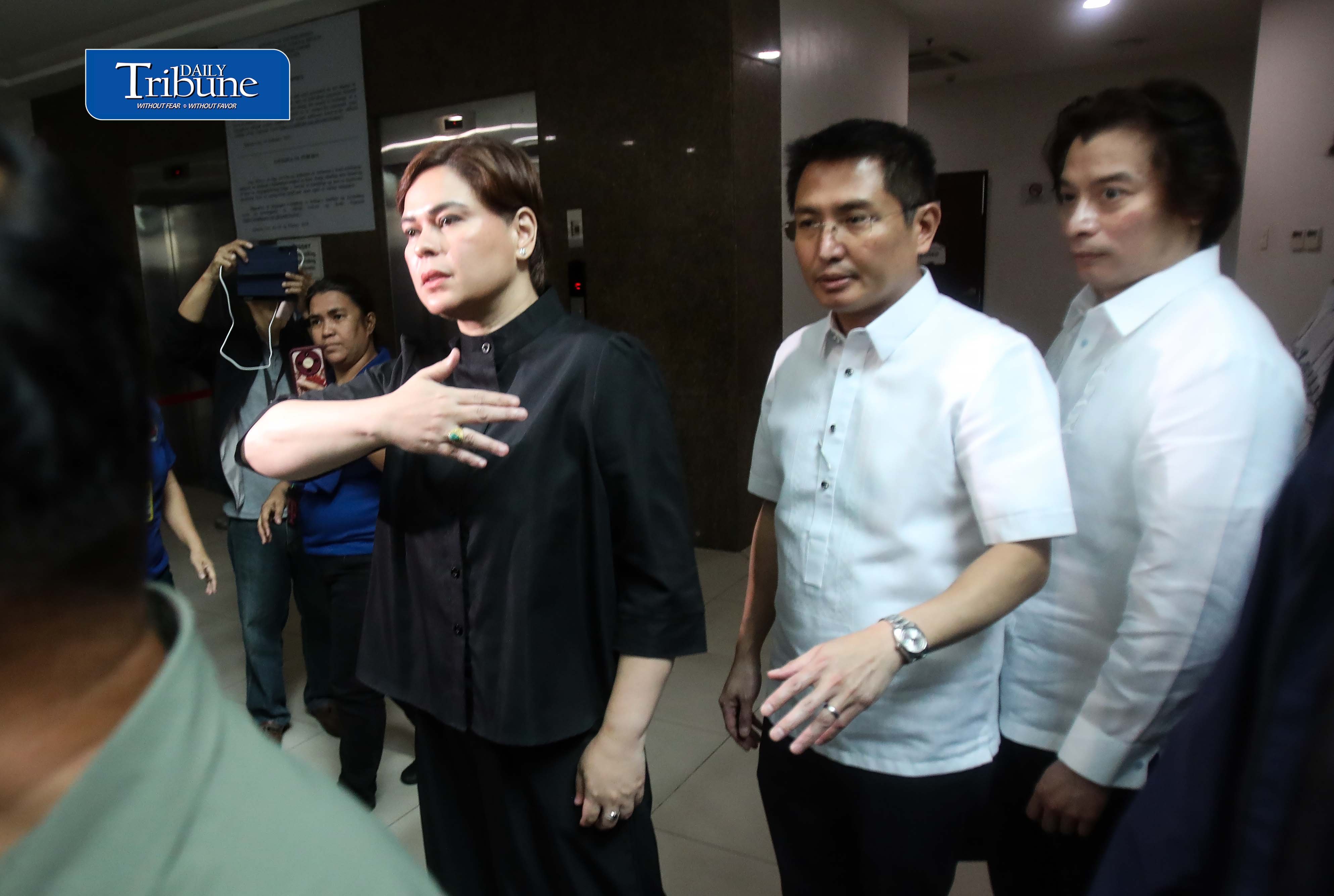 Sara asks SC: Stop grave threats case