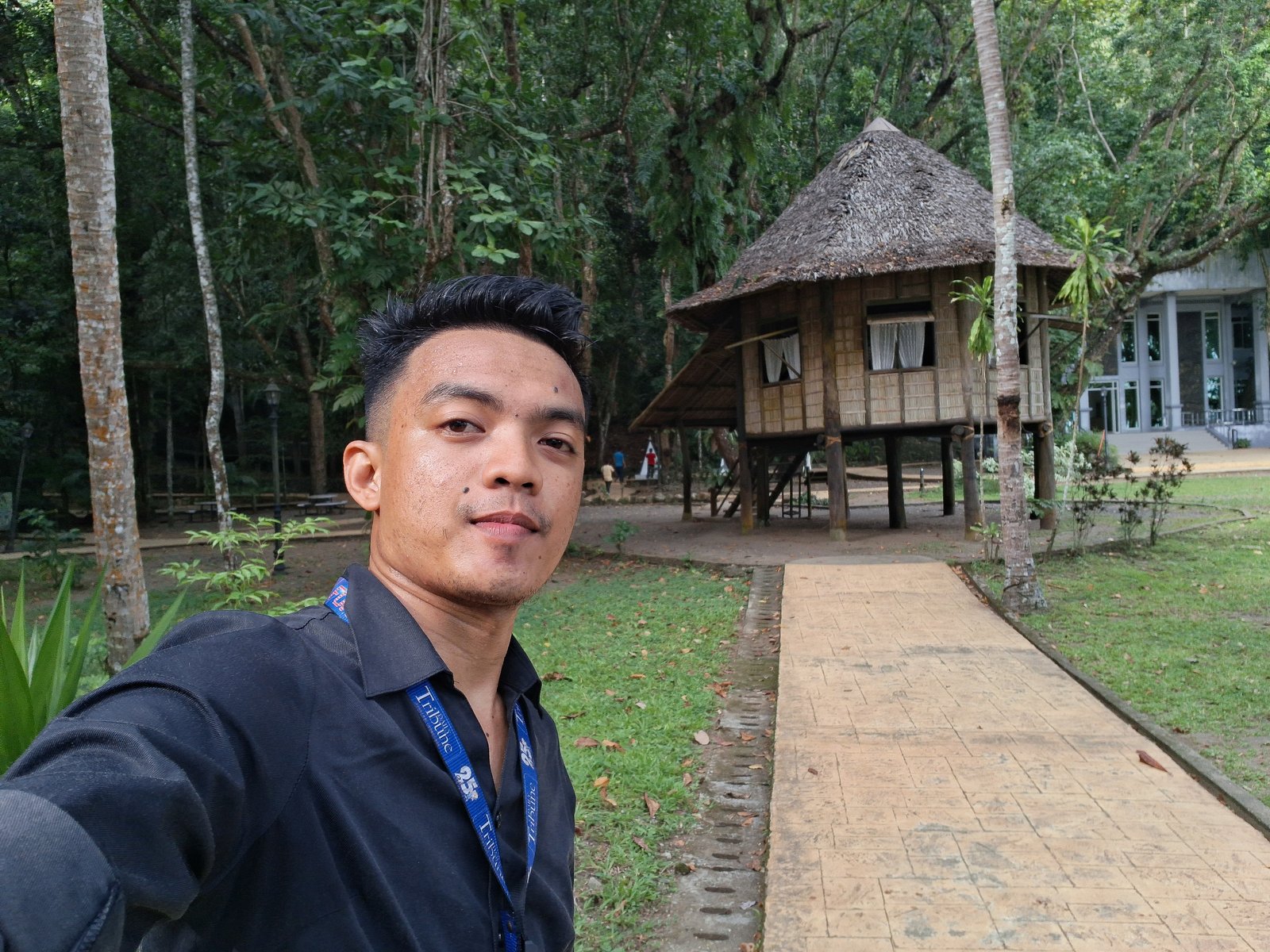 TRIBUNE reporter Sean Magbanua took a selfie in front of the round house clinic, Casa Redonda, of Jose Rizal at the Rizal Shrine in Dapitan City.