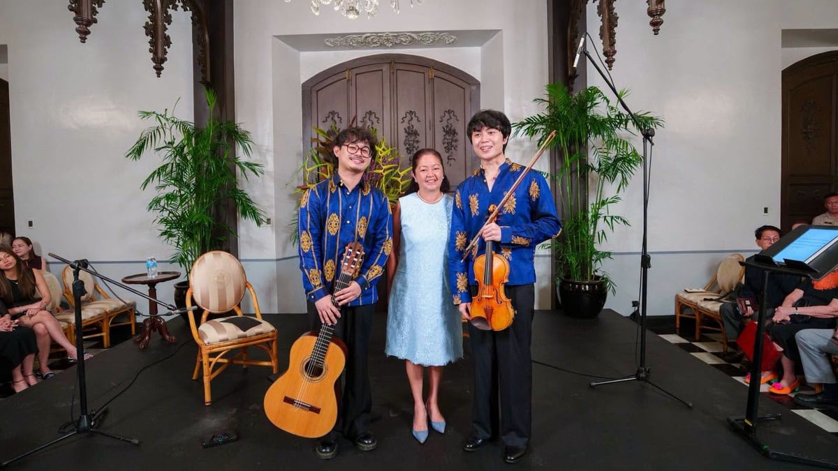 Goldenberg comes alive with music