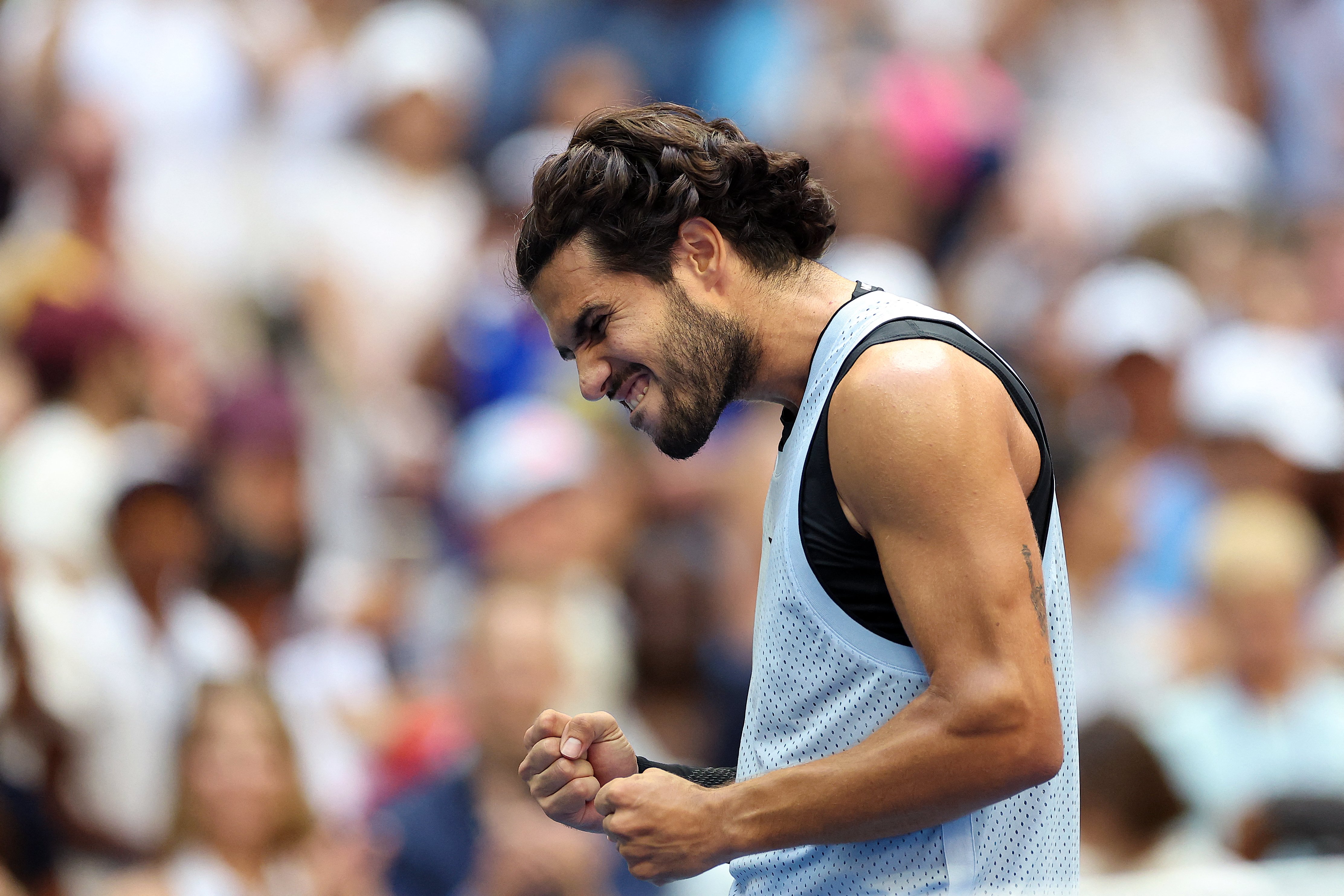 Here Comes Carlos: Alcaraz hammers convincing victory, makes U.S. Open QF