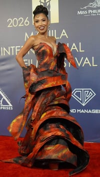 Czarina Umali sizzles on Manila International Film Festival red carpet