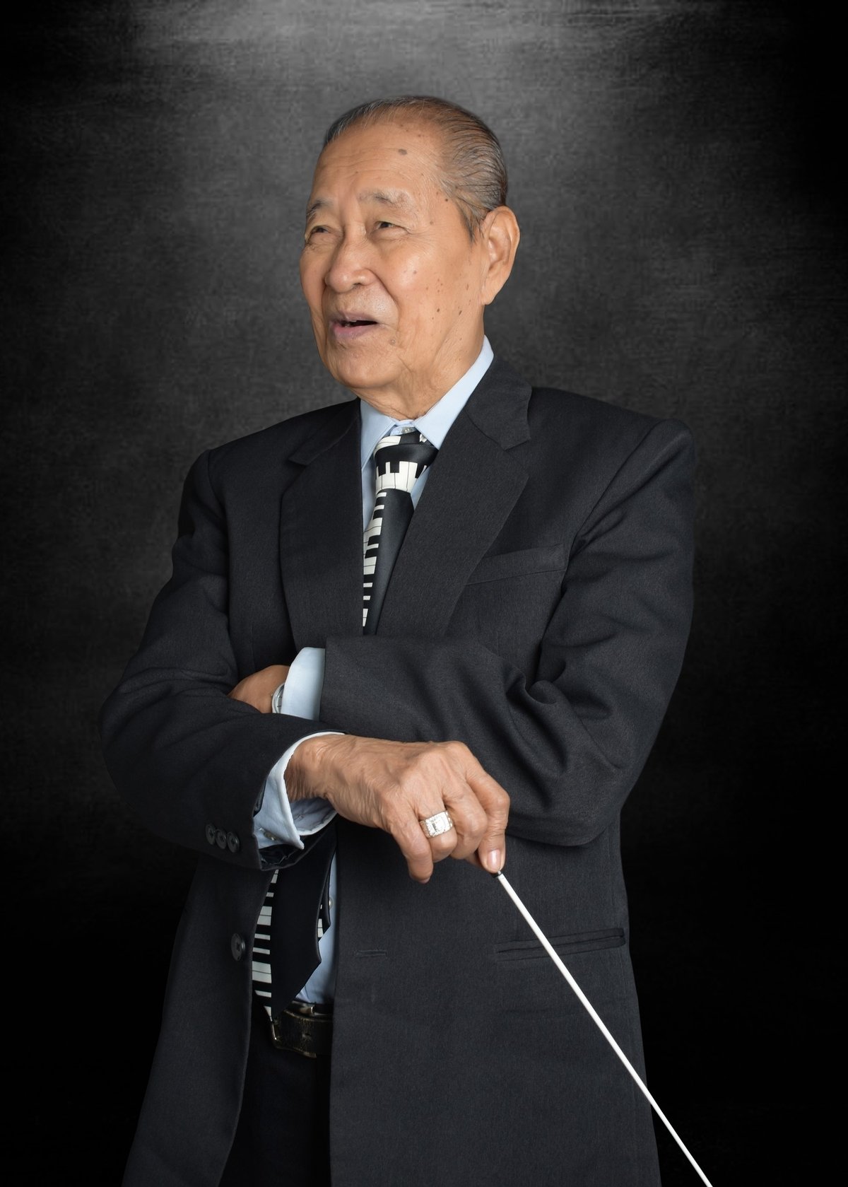 Alfredo S. Buenaventura and the Filipino voice in music