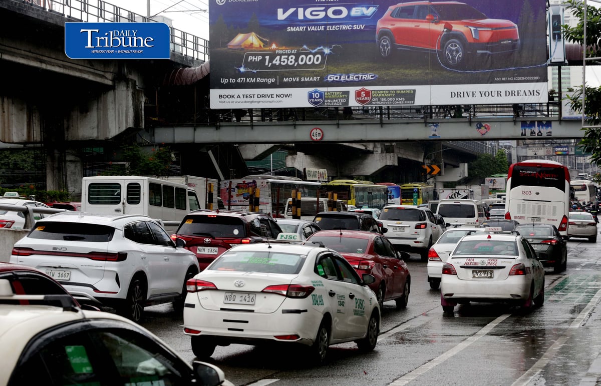 (September 09 2026) Motorists endure Heavy traffic along Edsa Southbound in Quezon City, on Wednesday morning September 9 2026. According to the Numbeo 2026 mid-year traffic index, the Philippines is ranked 16th in overall traffic globally. Photo/Analy Labor