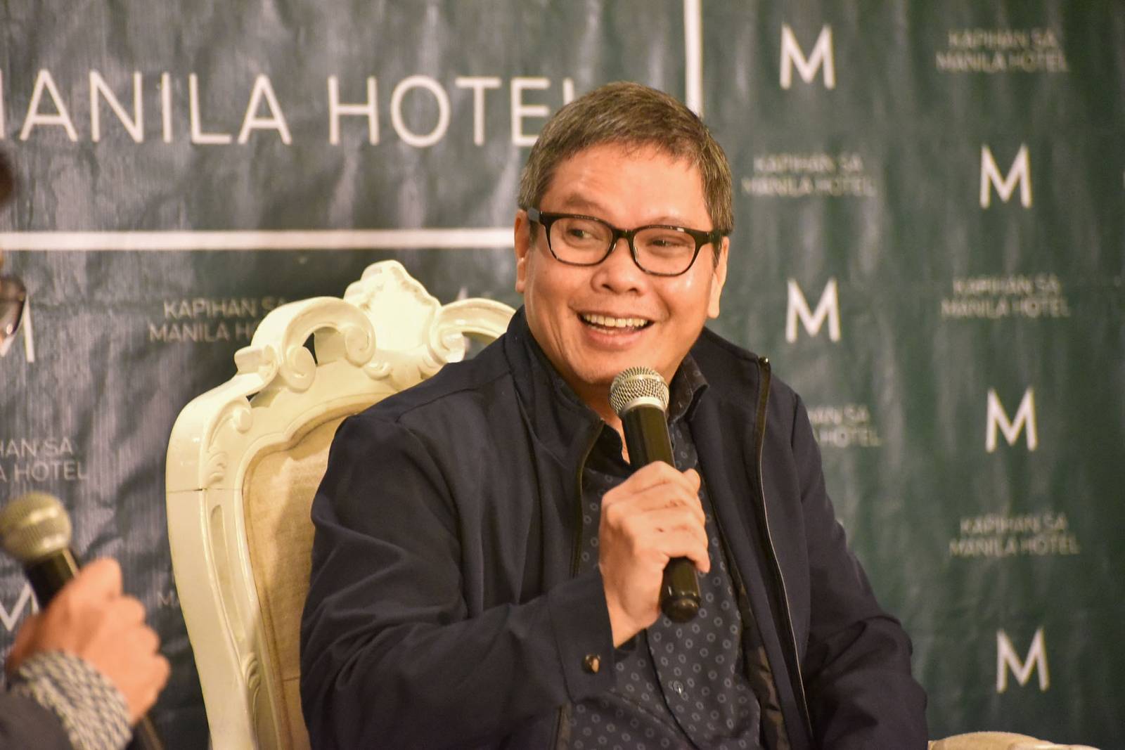 UP-NOAH Executive Director Dr. Mahar Lagmay discusses flood mapping, hazard assessment, and flood forecasting can prevent flooding in a forum at the Manila Hotel, on September 9. l Zedrich Xylak Madrid