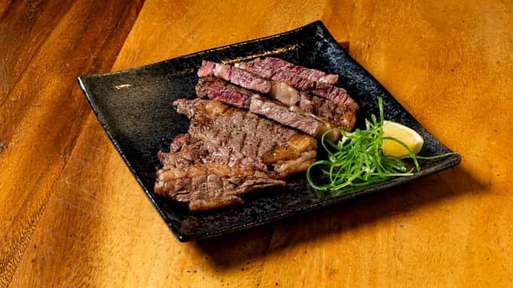 FIVE reasons this Japanese grill belongs on your BGC dining list