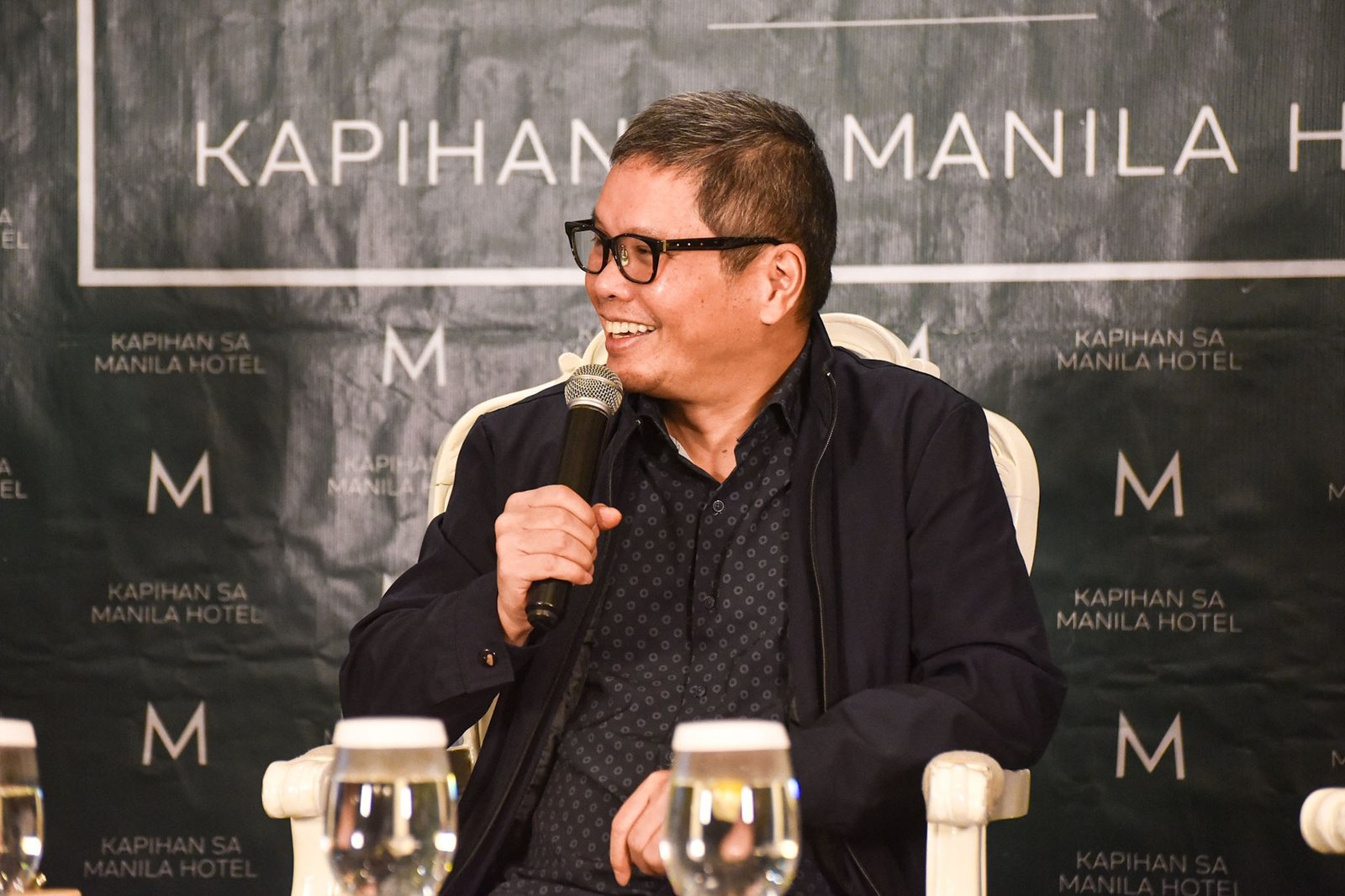 UP-NOAH Executive Director Dr. Mahar Lagmay discusses flood mapping, hazard assessment, and flood forecasting can prevent flooding in a forum at the Manila Hotel, on September 9. l Zedrich Xylak Madrid
