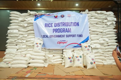 2,000 La Union families affected by storms receive rice, cash aid