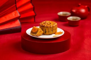 Mango Sago in a mooncake? 