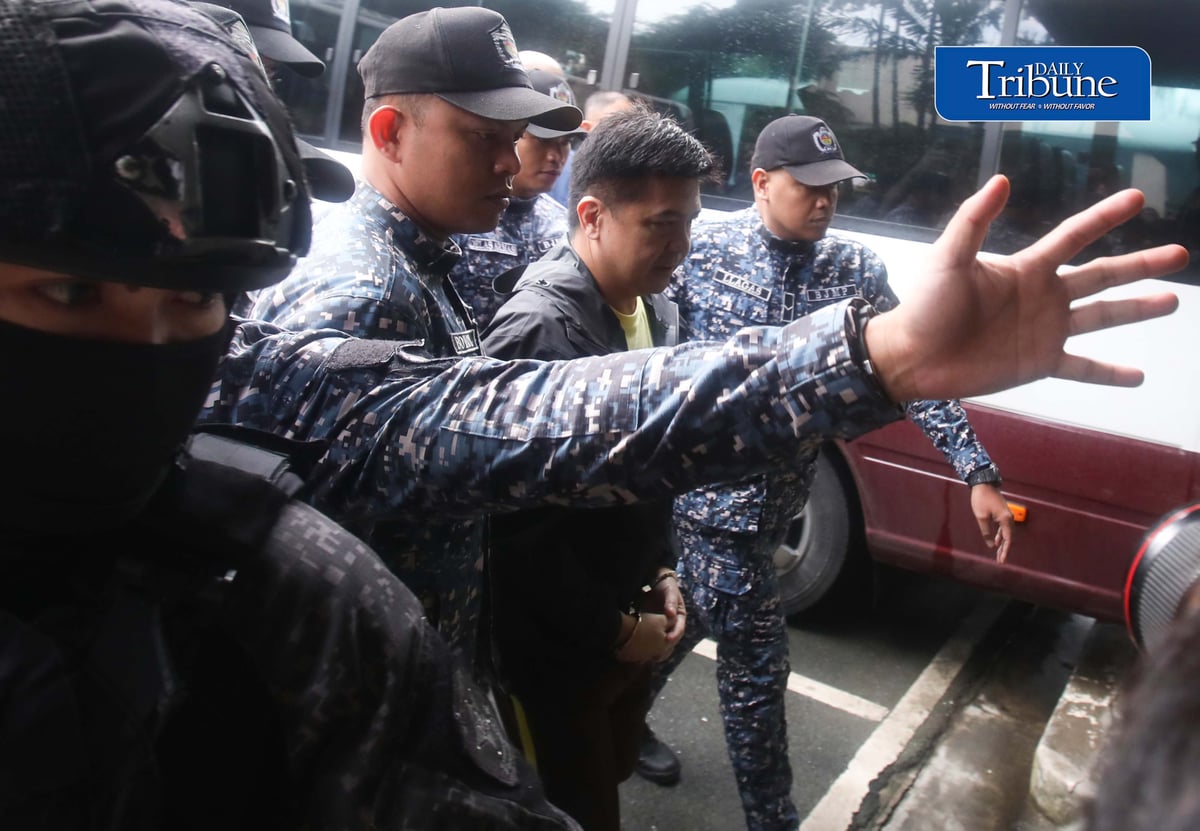 MARCOLETA, DEFENSOR FACE COURT PROCEEDINGS
Sen. Rodante Marcoleta and former Rep. Mike Defensor arrive at the Sandiganbayan on Thursday, 10 September 2026, for proceedings on plunder and Presidential Decree 46 charges involving their alleged failure to declare P75 million in campaign donations from the 2025 elections. | Analy Labor