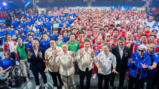 Villegas, Delos Santos banner 464-strong Filipino bets