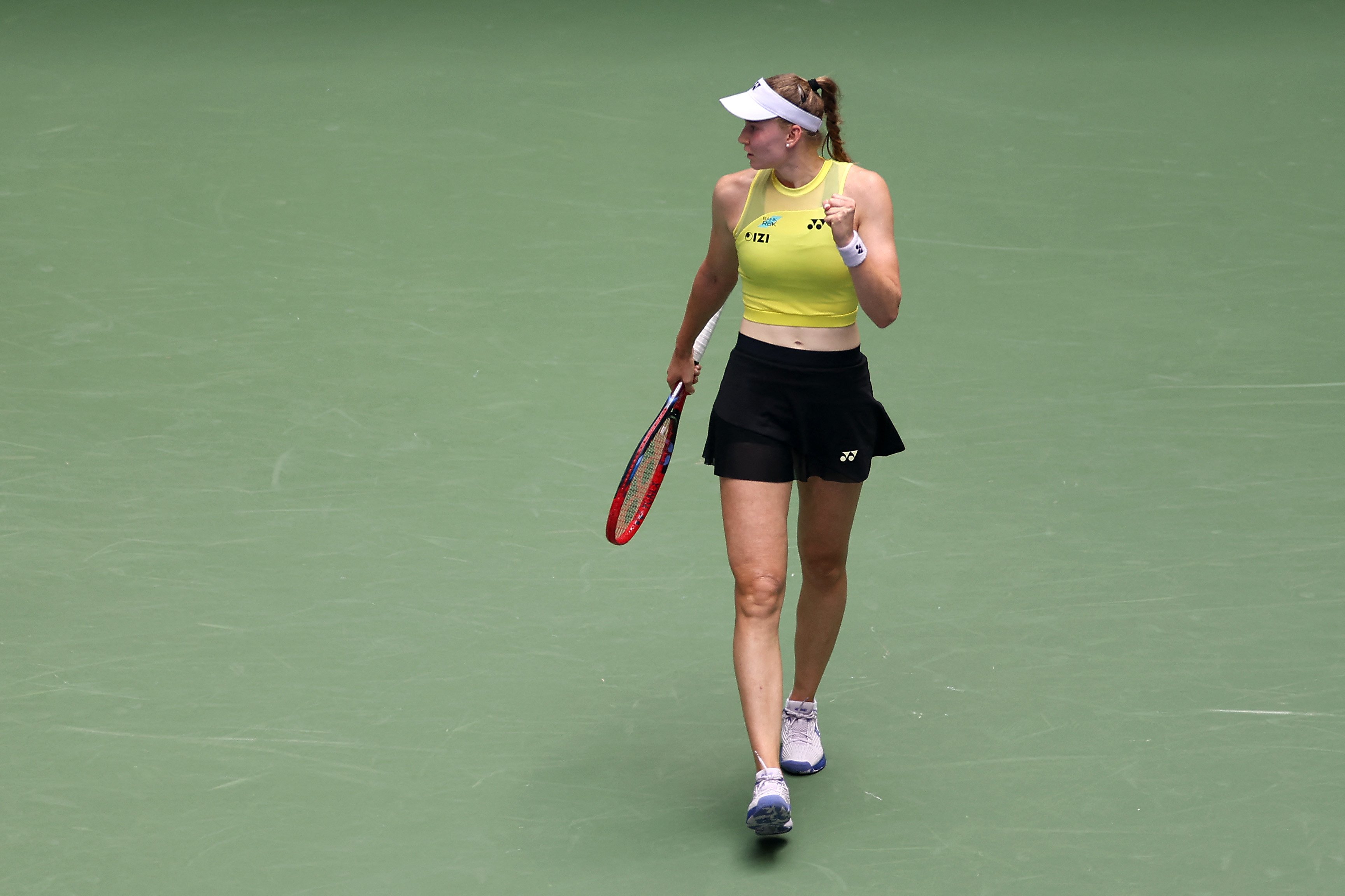 Rybakina books US Open semi against Gauff, secures No.1 ranking