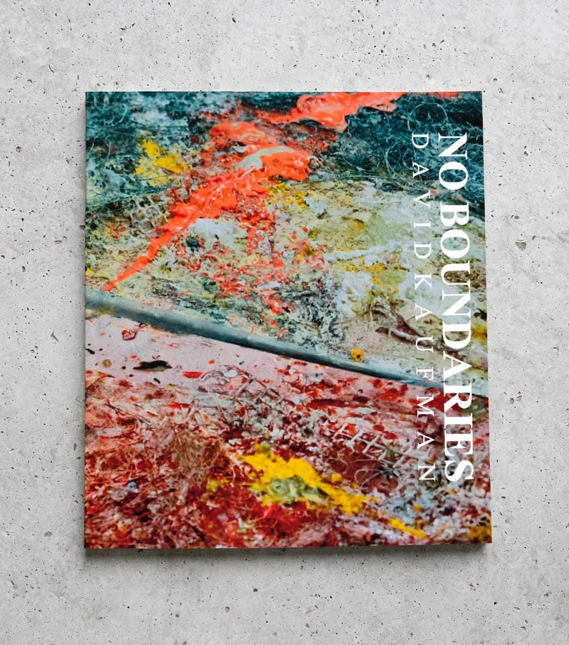‘NO Boundaries’ cover.
