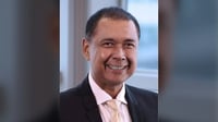 Bagatsing makes sense of money every Sunday