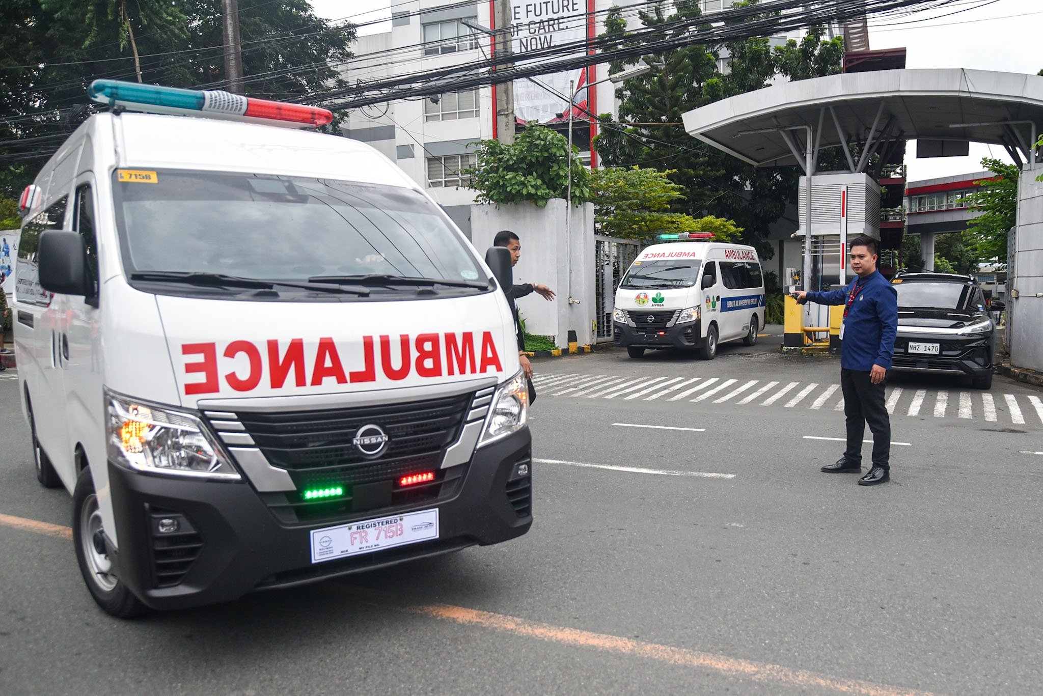 Martin Romualdez arrives at PGH for independent medical assessment
