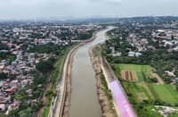 THE flood-control structure along the Marikina River, protecting parts of San Mateo and Quezon City, is seen from the Batasan-San Mateo Bridge. The Department of Public Works and Highways said it is focusing on measures to address severe flooding in vulnerable areas as continuous rainfall persists.