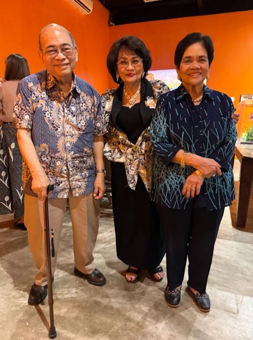 ECONOMIST Dr. Bernie Malvar-Villegas, Paref-founder Tessie Villegas-Arcenas and Educator Severina Villegas.