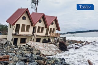 Dike collapse worsens Liwliwa coastal crisis
