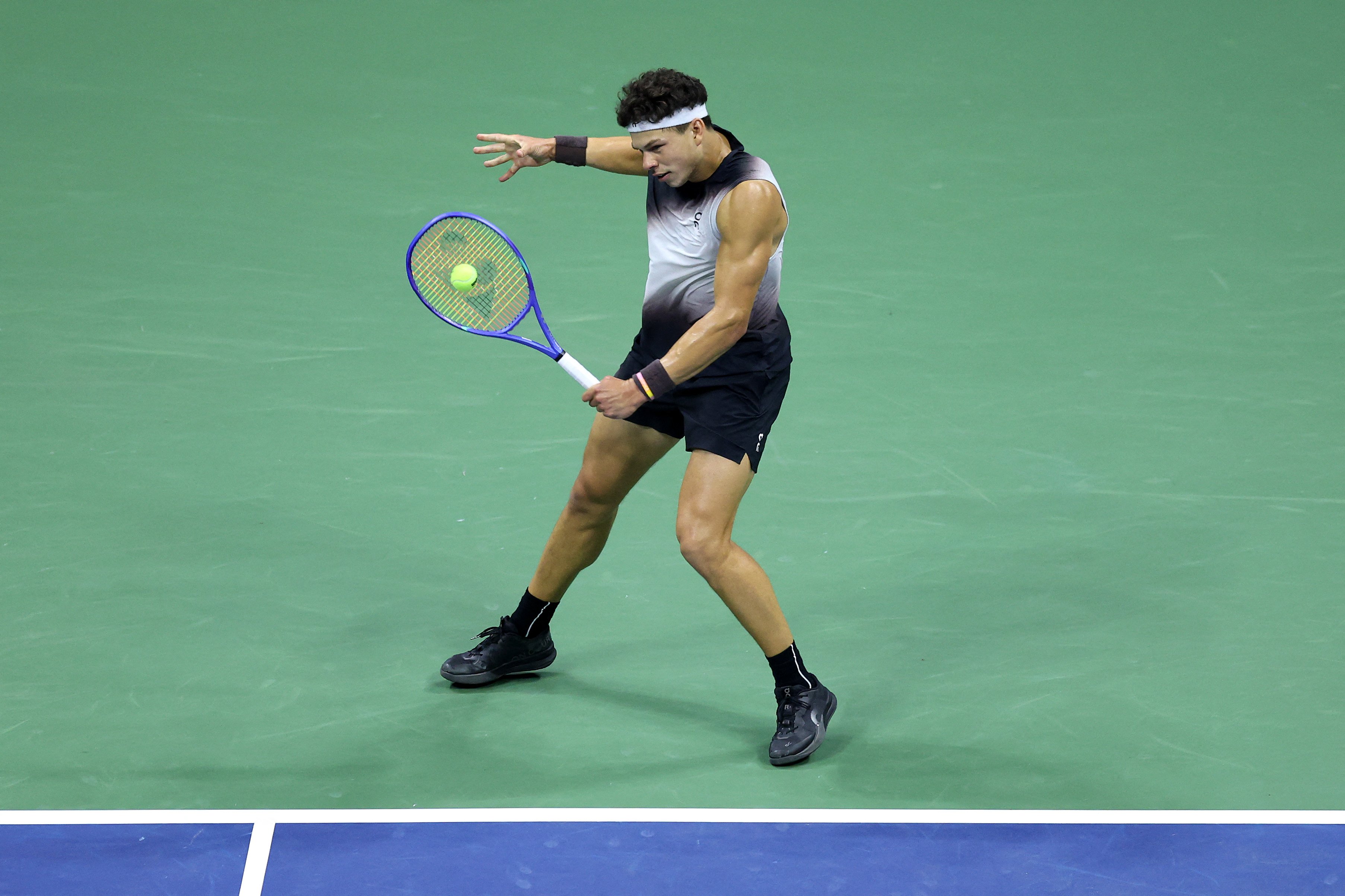 Shelton tops Tiafoe to book US Open title clash with Zverev