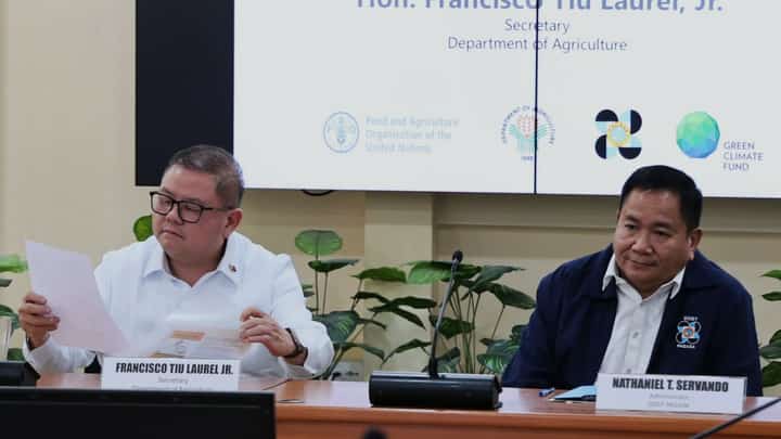 DA, PAGASA inks climate data moa for farmers
