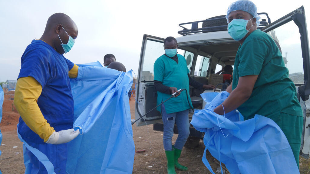Ebola epidemic passes 7,000 cases
