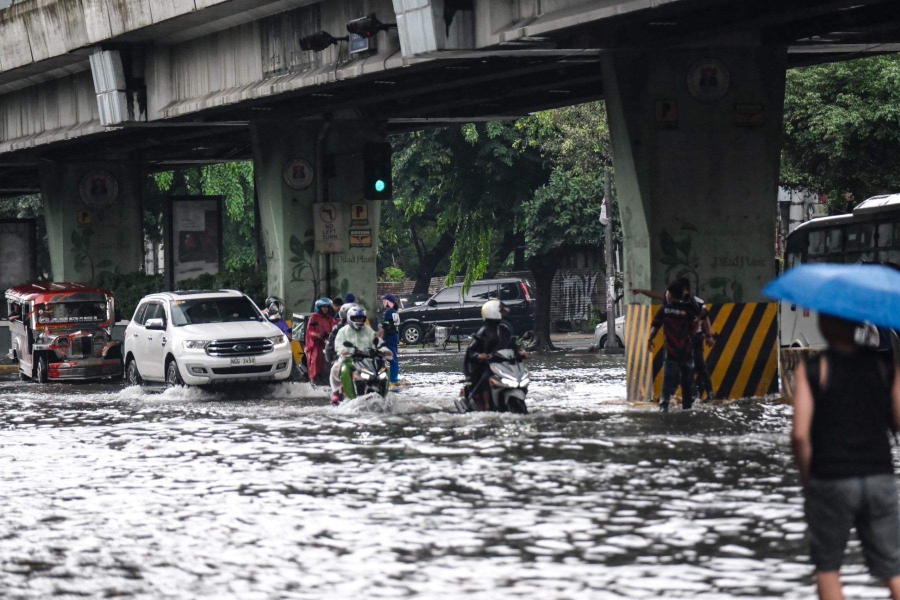 AMRO warns disasters could trigger economic shocks