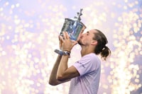 Zverev holds off Shelton to win US Open title