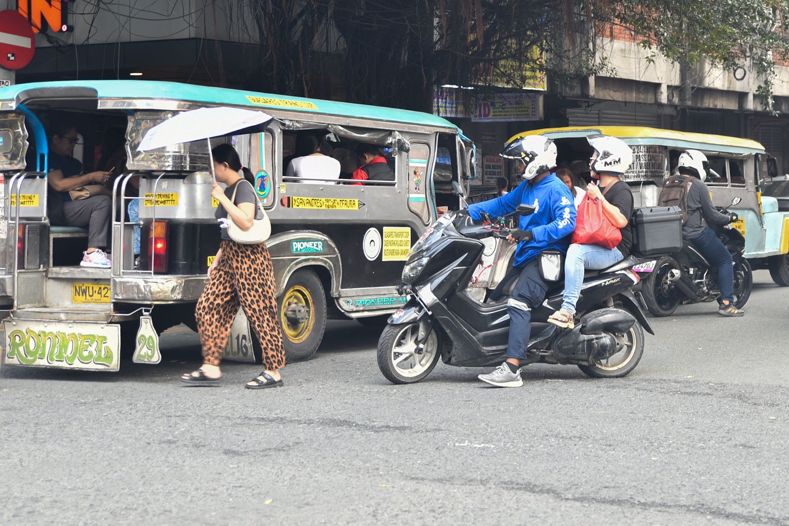 Commuters in Manila are seen riding jeepneys despite the start of a two-day transport strike by MANIBELA over rising fuel prices and calls for a fare increase on 14 September. l Zedrich Xylak Madrid