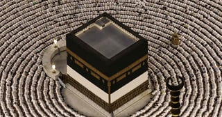 Houthis report Saudi strikes as Riyadh accuses them of targeting Mecca