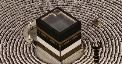 Houthis report Saudi strikes as Riyadh accuses them of targeting Mecca