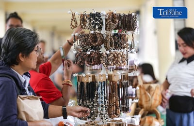 Accessories made of Coconut shell and wood