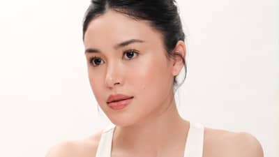 EFFORTLESSLY refined, Claudia Barretto is relaxed, clean and youthful.