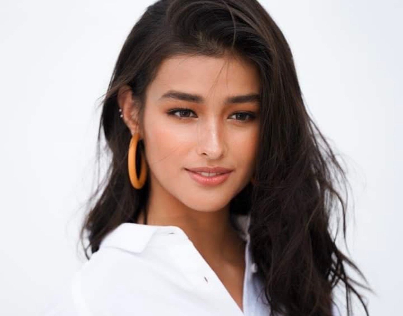 Liza Soberano hopes to inspire Filipinos to dream bigger