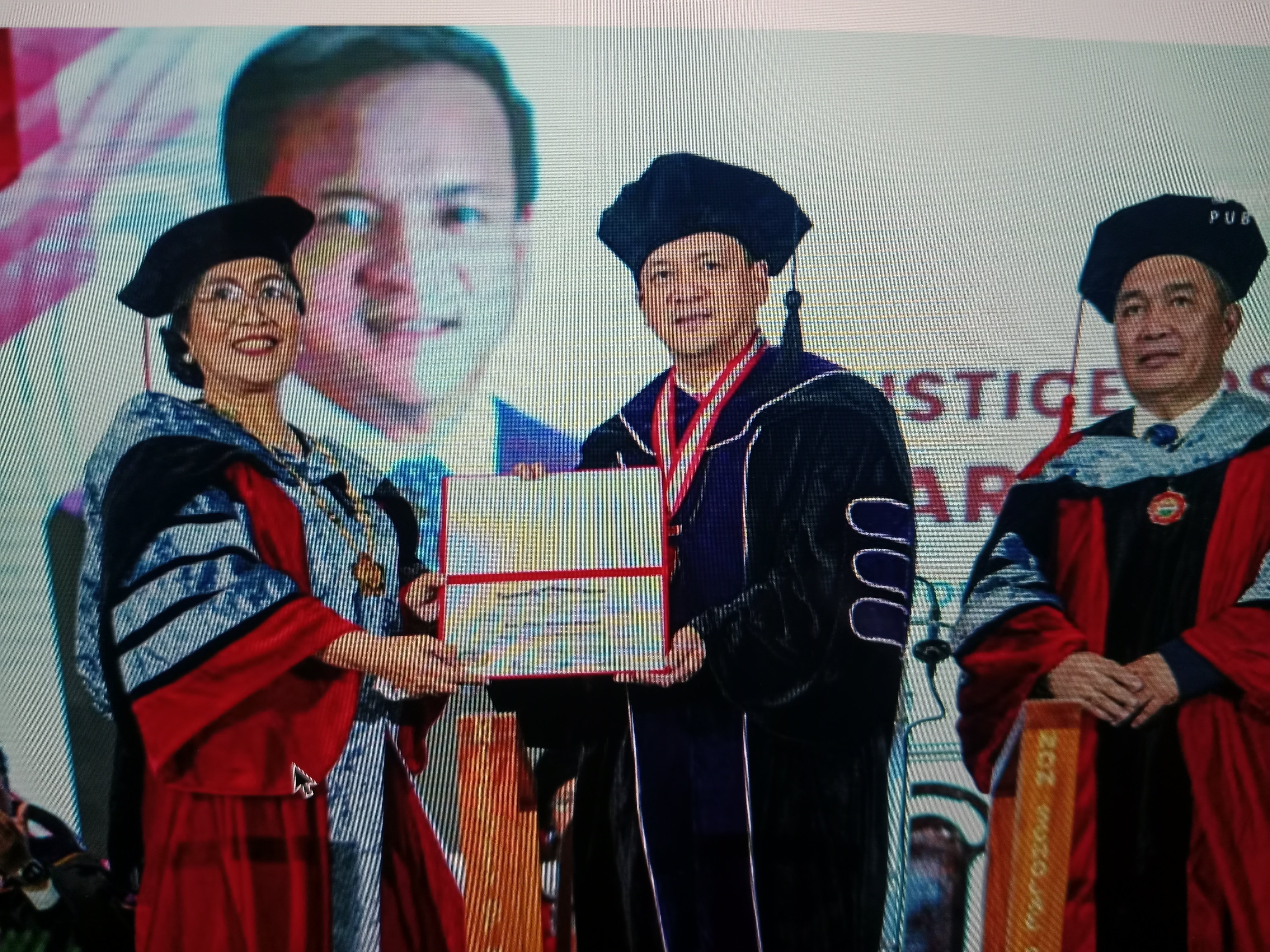 Supreme Court Justice Marquez receives UNC’s highest academic honor